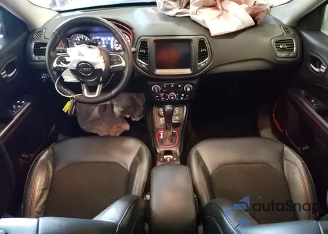 2017 Jeep Compass Trailhawk z USA, uszkodzony, nr VIN 3C4NJDDB6HT657650